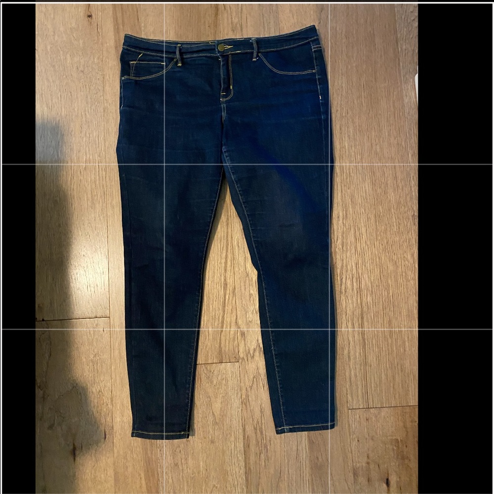 Mossimo Mid-rise Jeggings Size 16